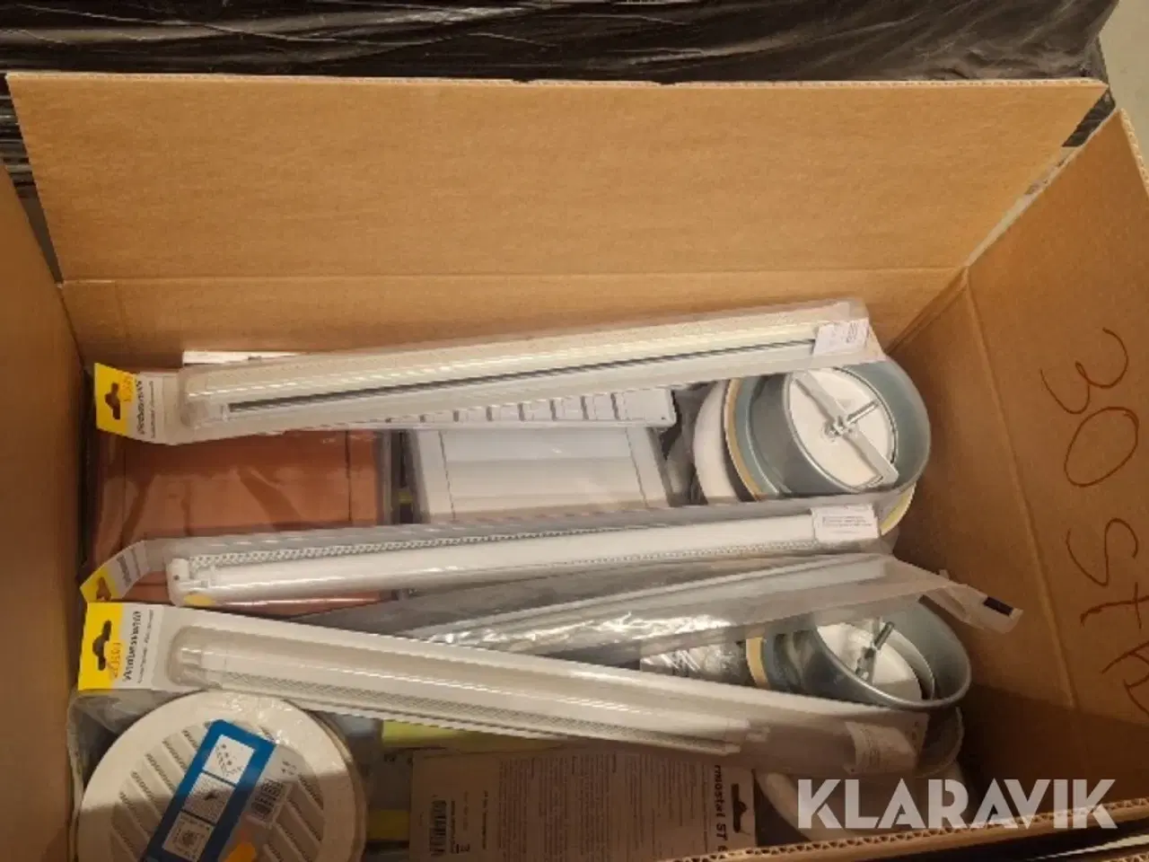 Billede 5 - Ventilationstilbehør cirka 200 enheder samlet