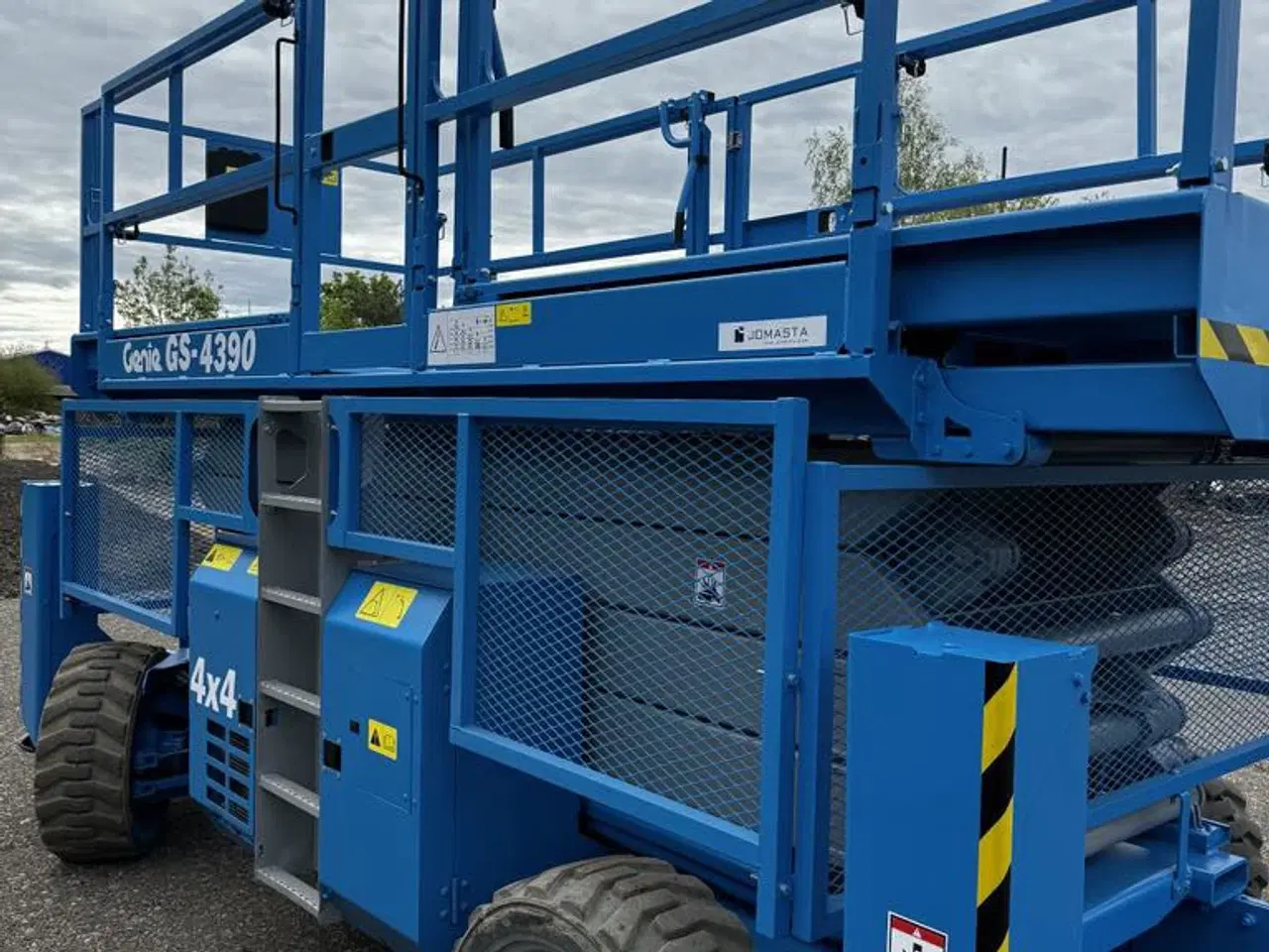 Billede 4 - Genie GS-4390 Sakselift knapt 15m arbejdshøjde