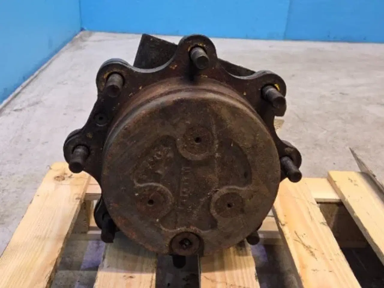 Billede 3 - New Holland LB 110 B Hjulnav L. 585817698