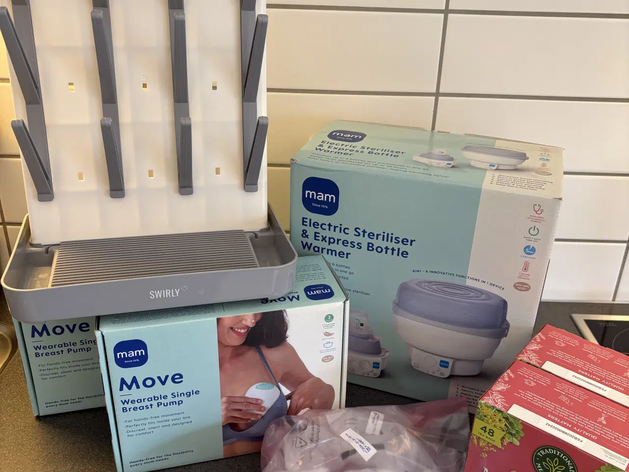 Billede 1 - MAM Sterilisator & Brystpumper