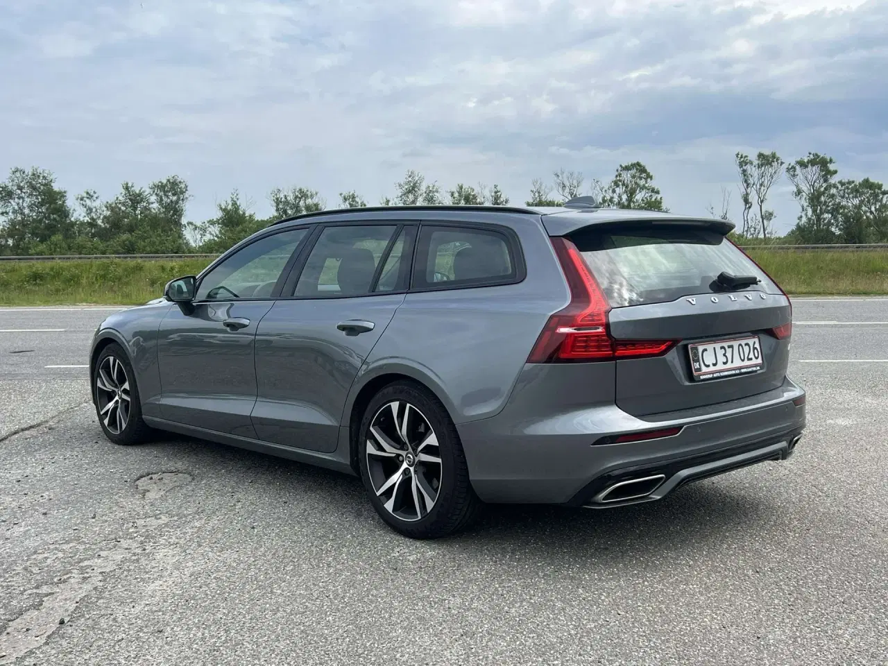 Billede 6 - Volvo V60 2,0 D4 R-design 190HK Stc 8g Aut.