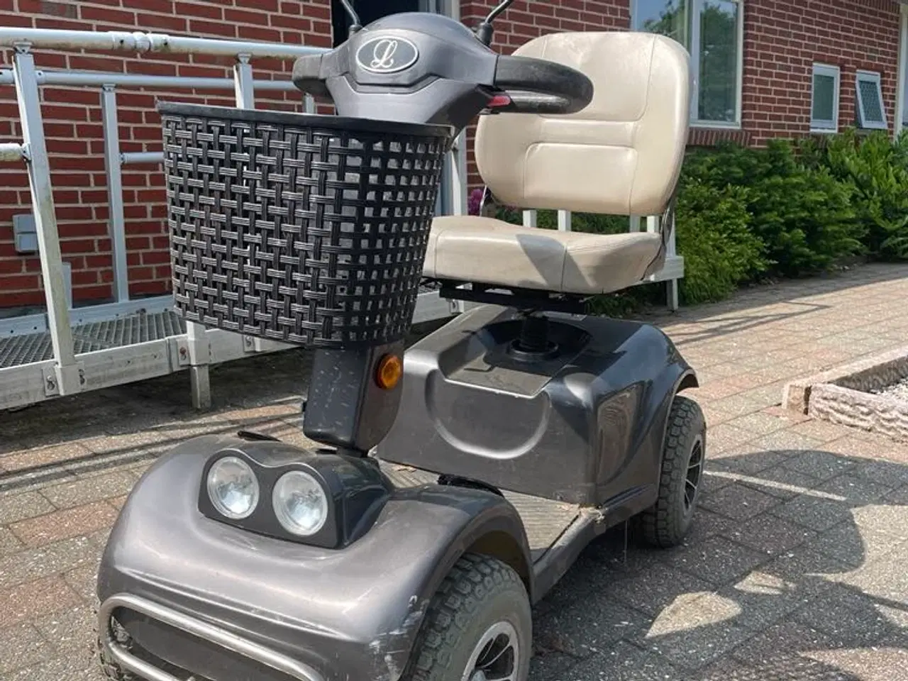 Billede 2 - 4-hjulet scooter