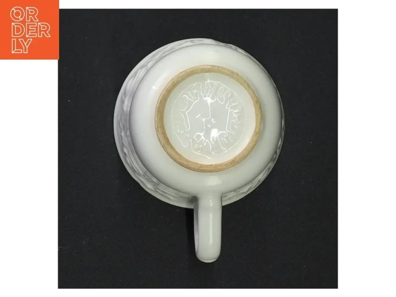 Billede 2 - Hvid relief kaffekop fra Quadrifoglio (str. 8 x 8 cm)