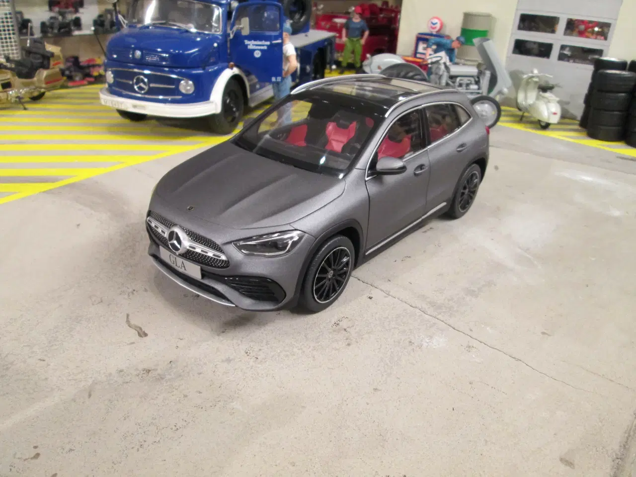 Billede 1 - Mercedes GLA     Ntz   1:18