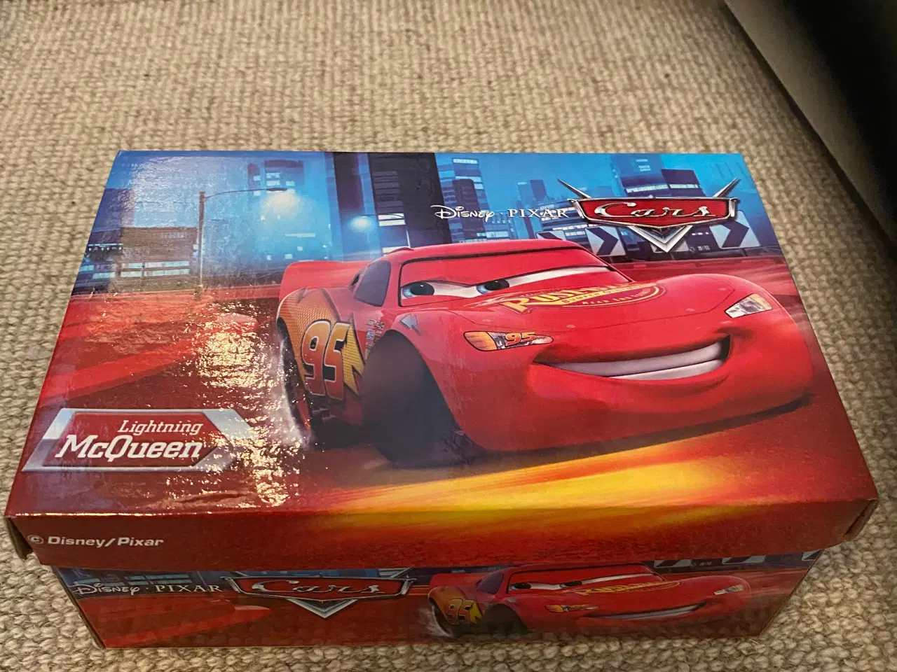 Billede 2 - Mc Queen futter str. 21 - nye