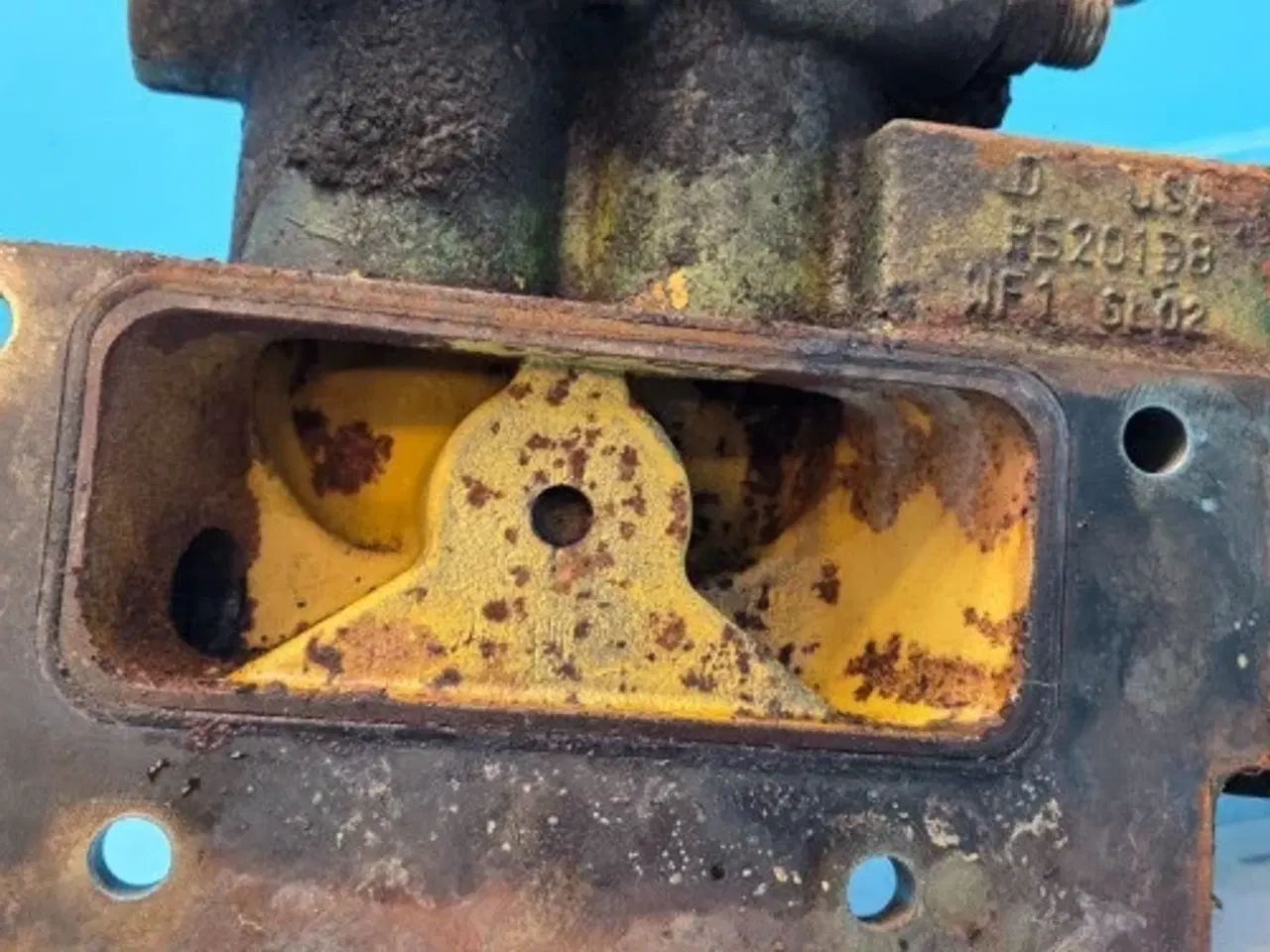 Billede 7 - John Deere 6090HZ003 Termostat Hus R522012