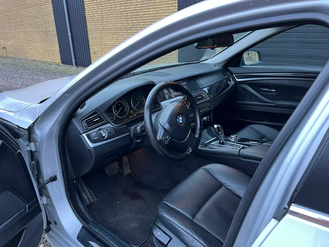 Billede 7 - Super flot 523I 3.0 