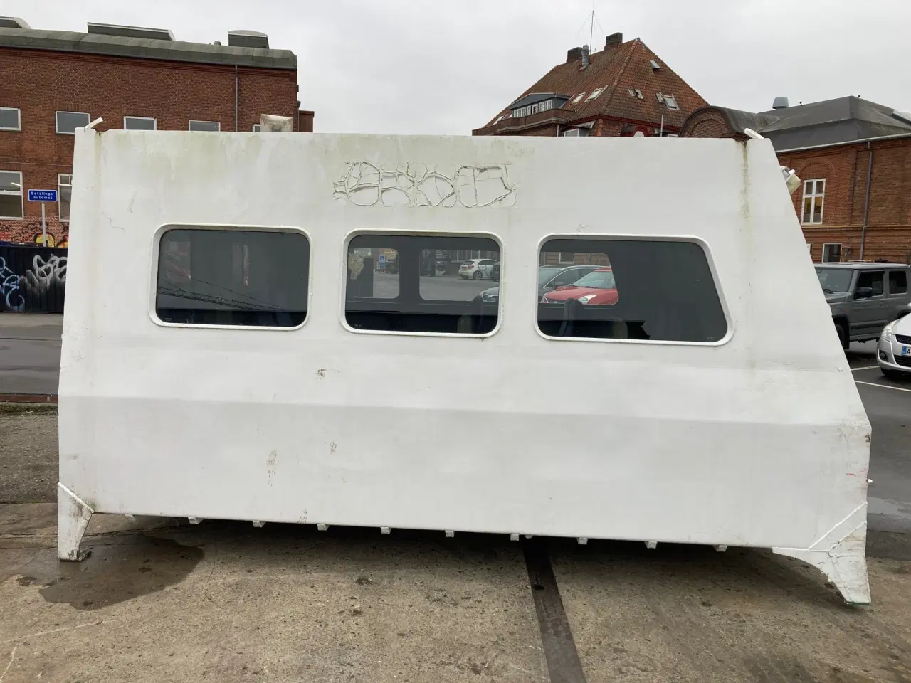 Billede 2 - Aluminiums dækshus, sektion fra crewboat