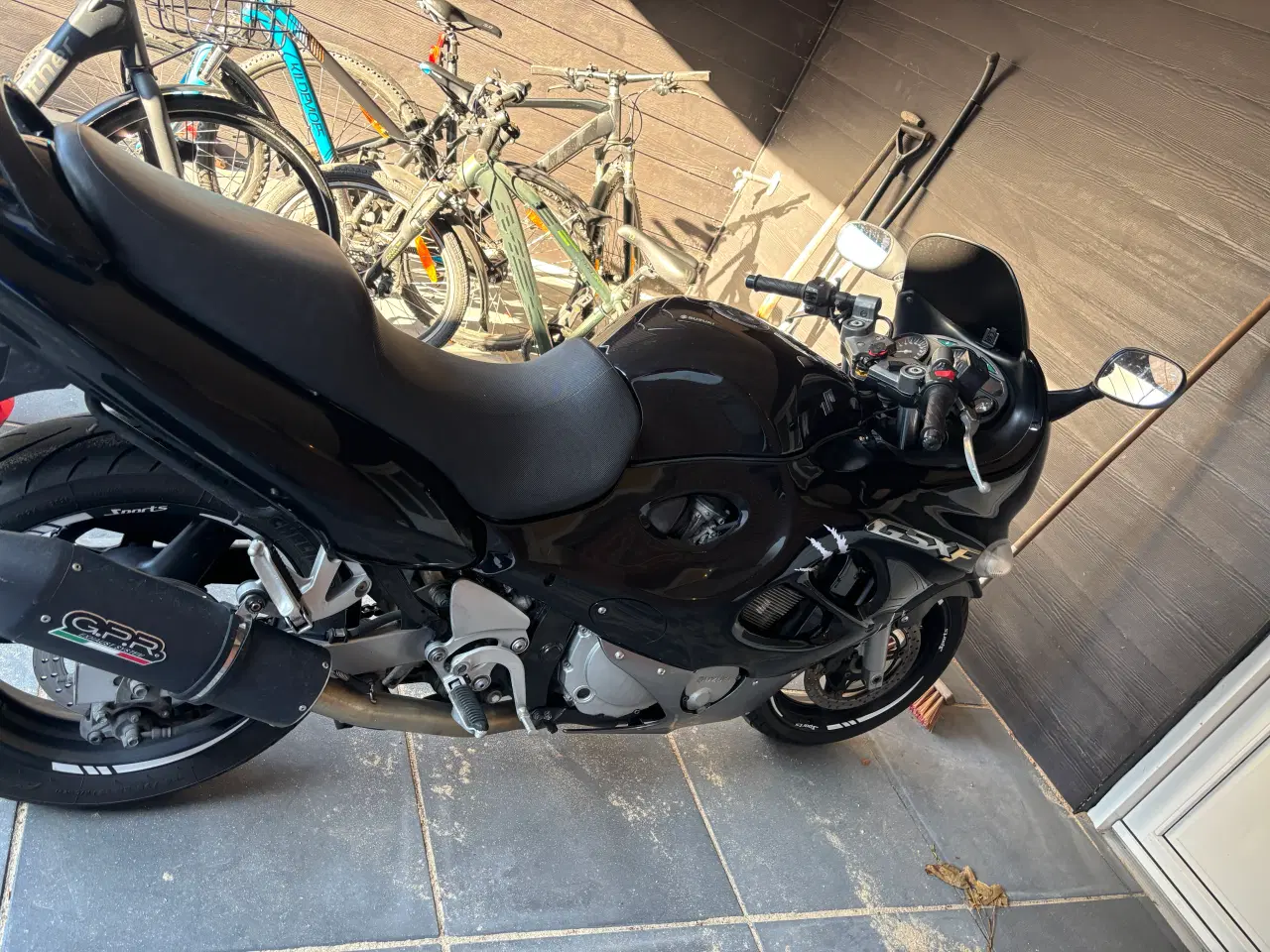 Billede 5 - Suzuki GSX-F + Havetraktor + Spilleautomat