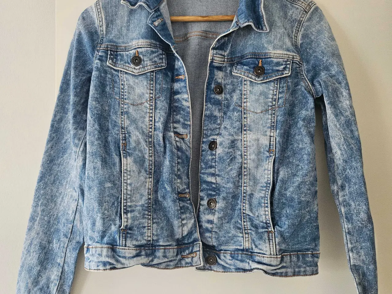 Billede 1 - Denim jakke
