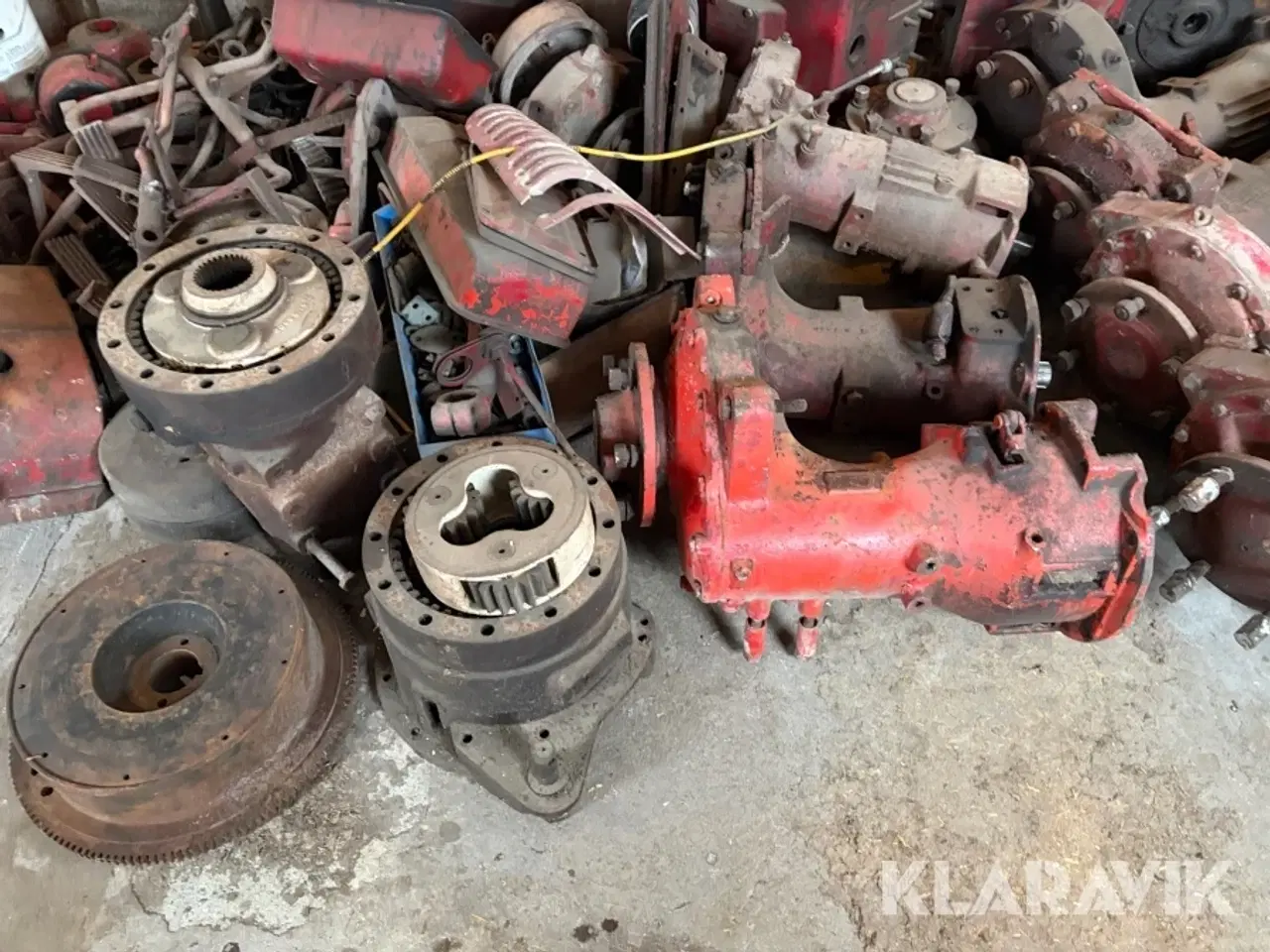 Billede 4 - Stort lot reservedele til Buch traktor