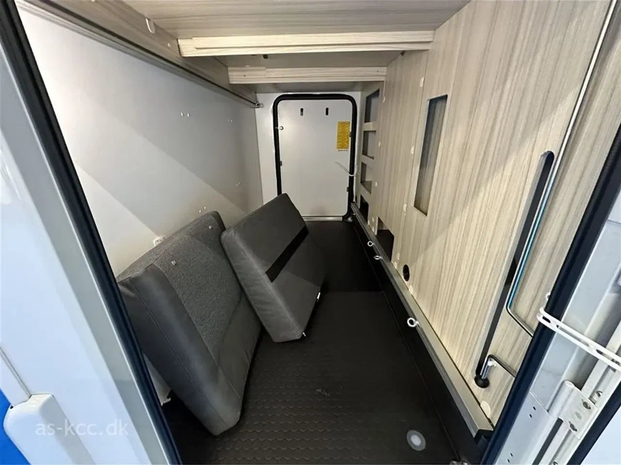 Billede 3 - 2026 - Sun Living S 72 DL Automatgear 165 HK   Ny Sun Living S72 DL Automatgear (med hæve sinke seng)