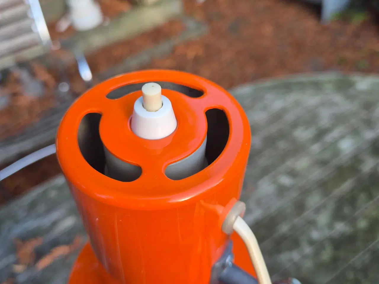 Billede 8 - Flot orange bordlampe fra Lyskær 