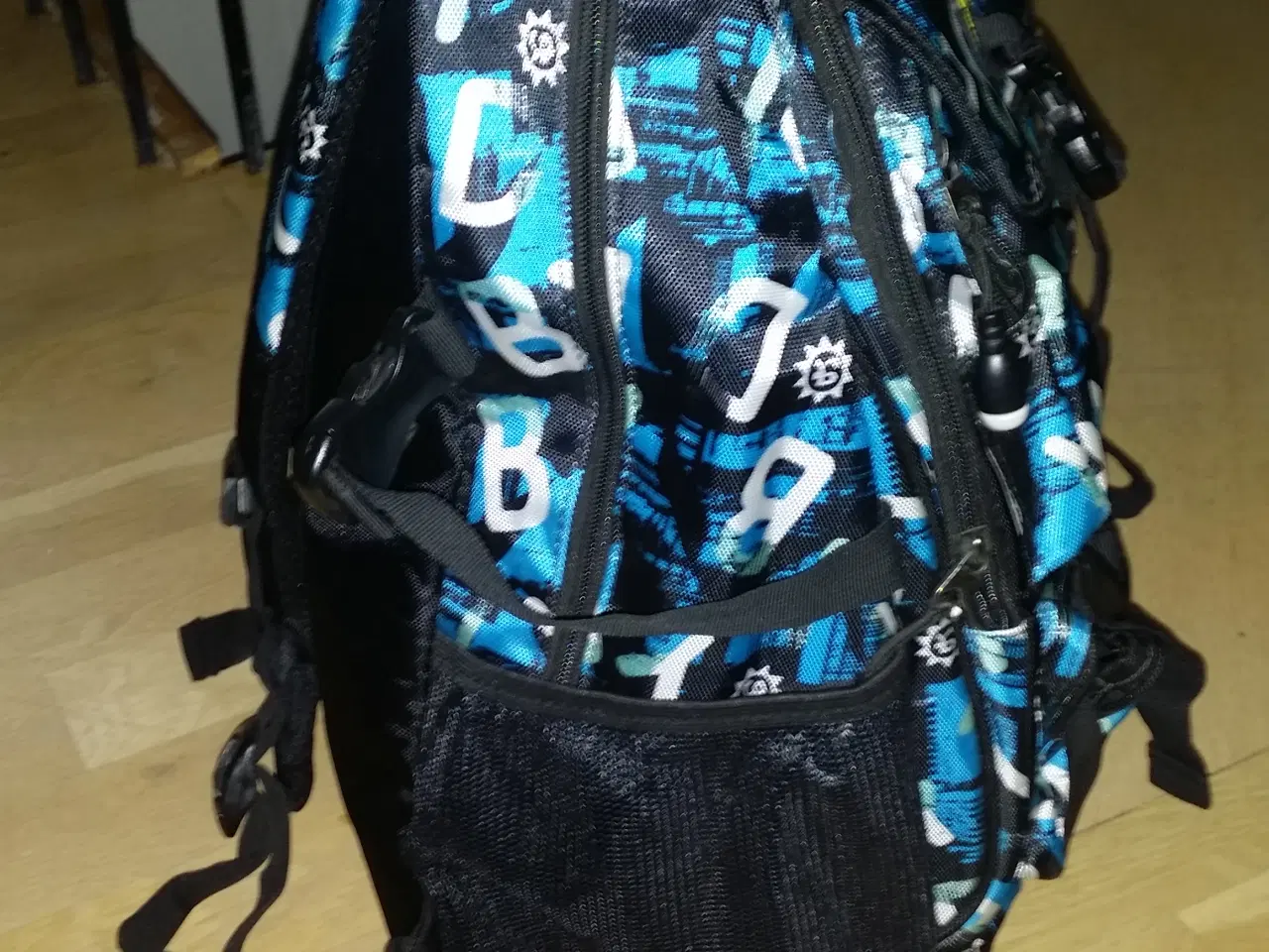 Billede 4 - Rygsæk/Skoletaske	