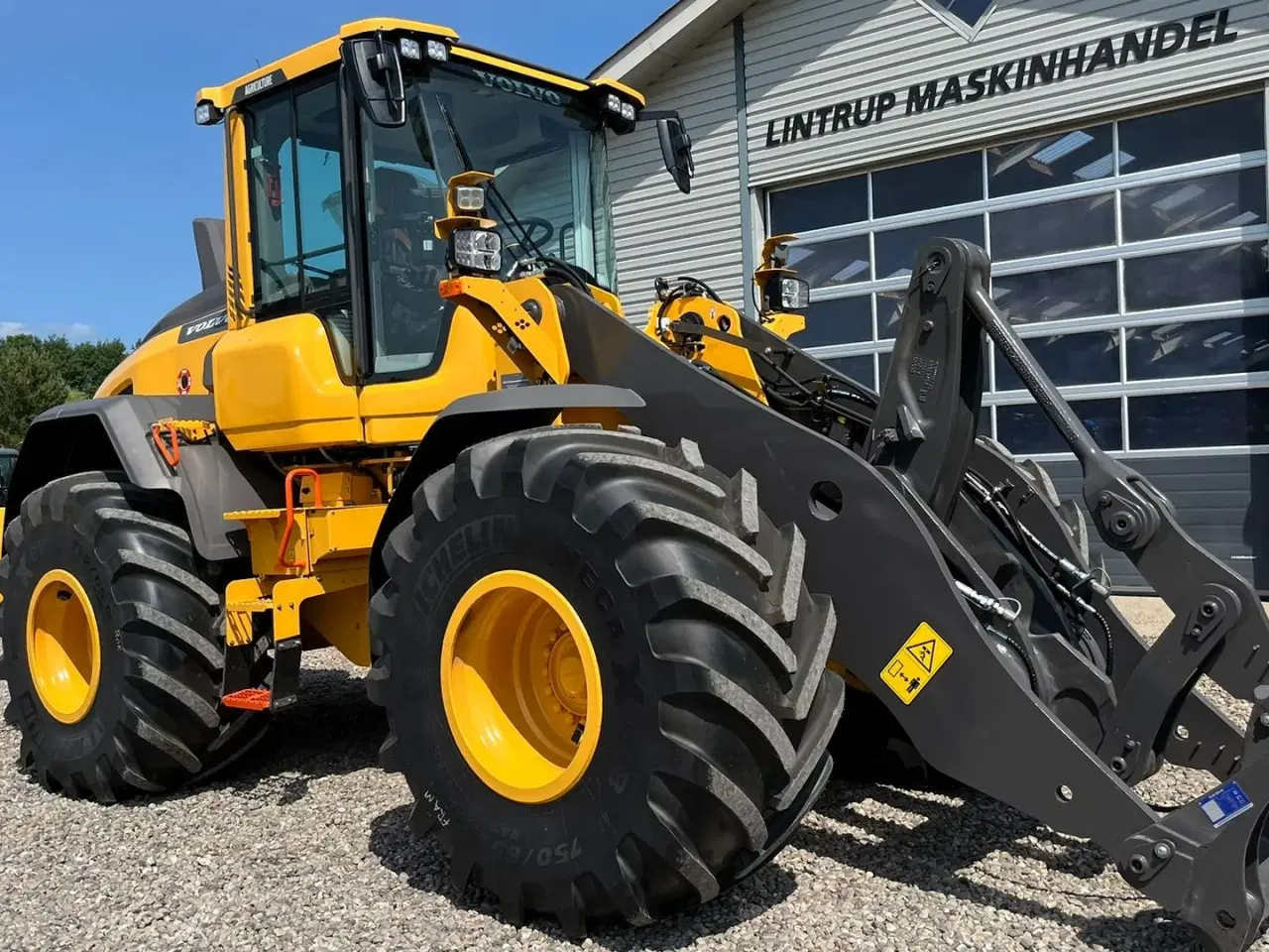Billede 18 - Volvo L90H H2 AGRICULTURE Dansk-maskine, Co-Pilot, LANG-BOM & med 750mm Michelin MEGA X BIB hjul.