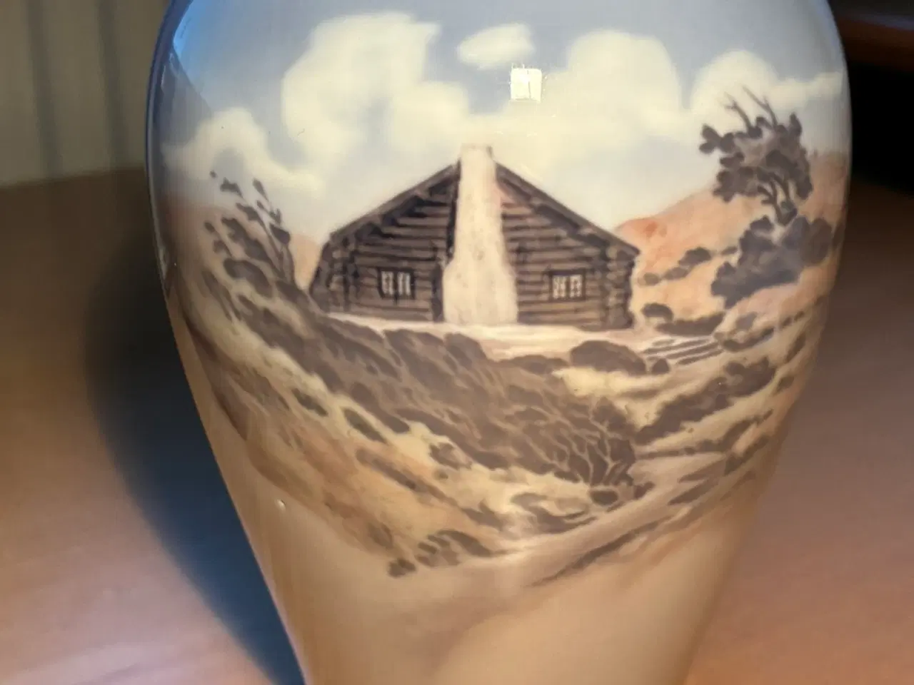 Billede 2 - Vase med Rebild, Royal Copenhagen nr. 3644