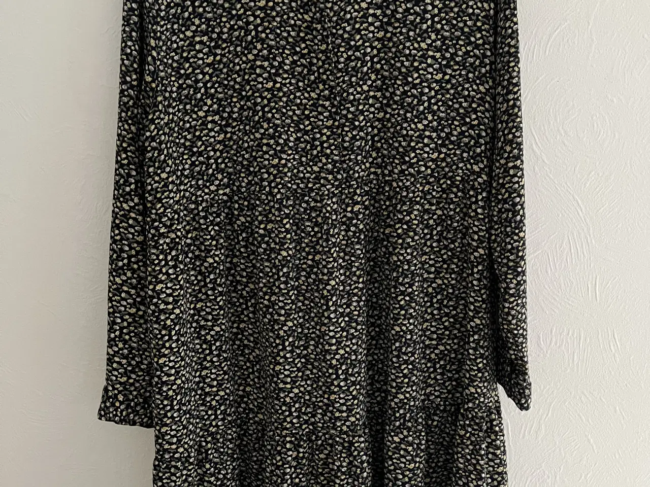 Billede 1 - JACQUELINE de YONG kjole str. 44