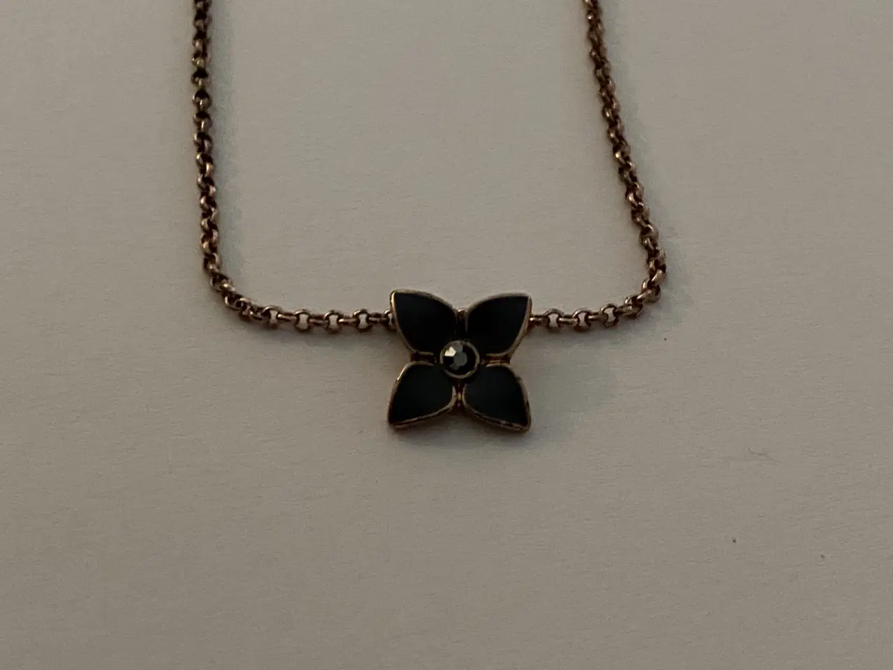 Billede 6 - Halskæder 2 stk. Pilgrim