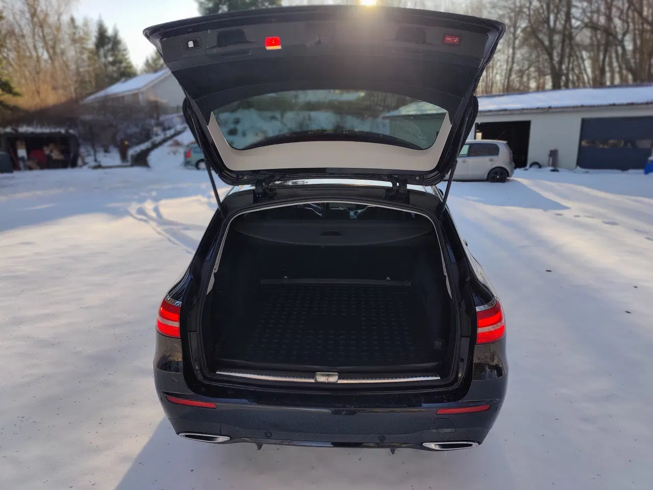 Billede 6 - Mercedes E220 d 2,0 Avantgarde aut. 4d Stc.