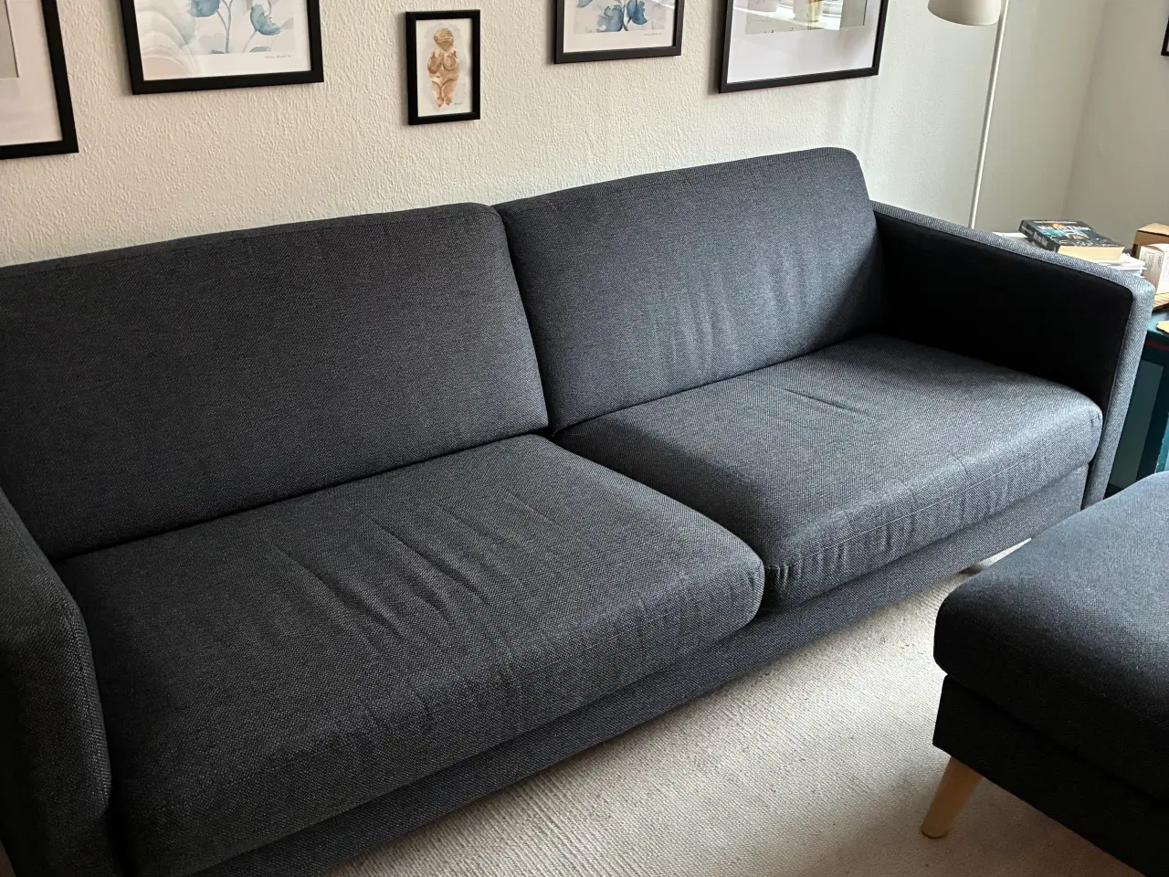 Billede 3 - Sofa med stor puf