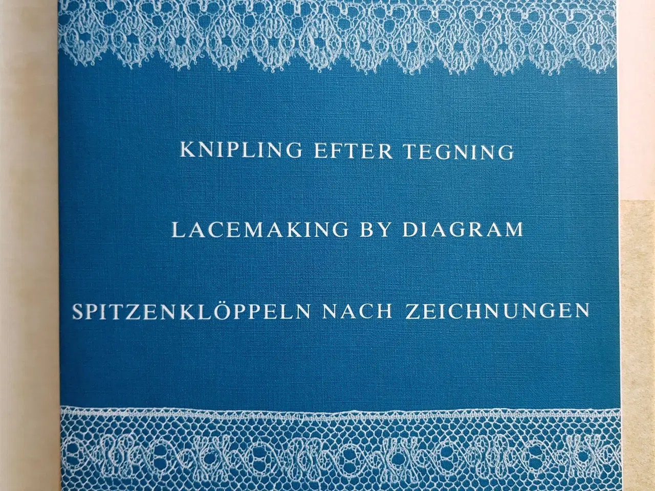 Billede 1 - Knipling efter tegning - incl. prikkemønstre