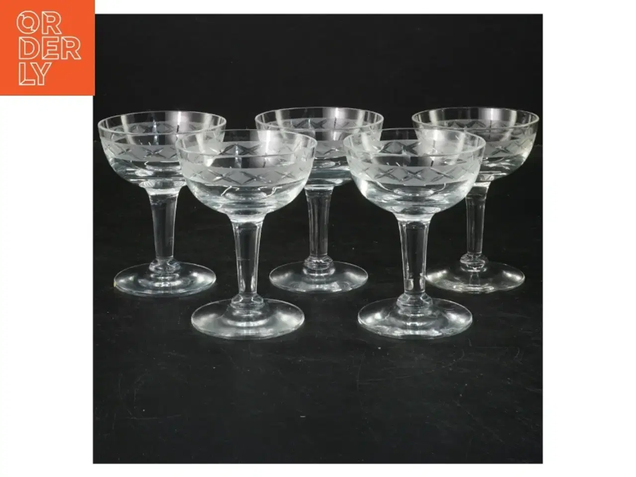 Billede 1 - Sæt med 5 glas med mønster (str. 9 cm)