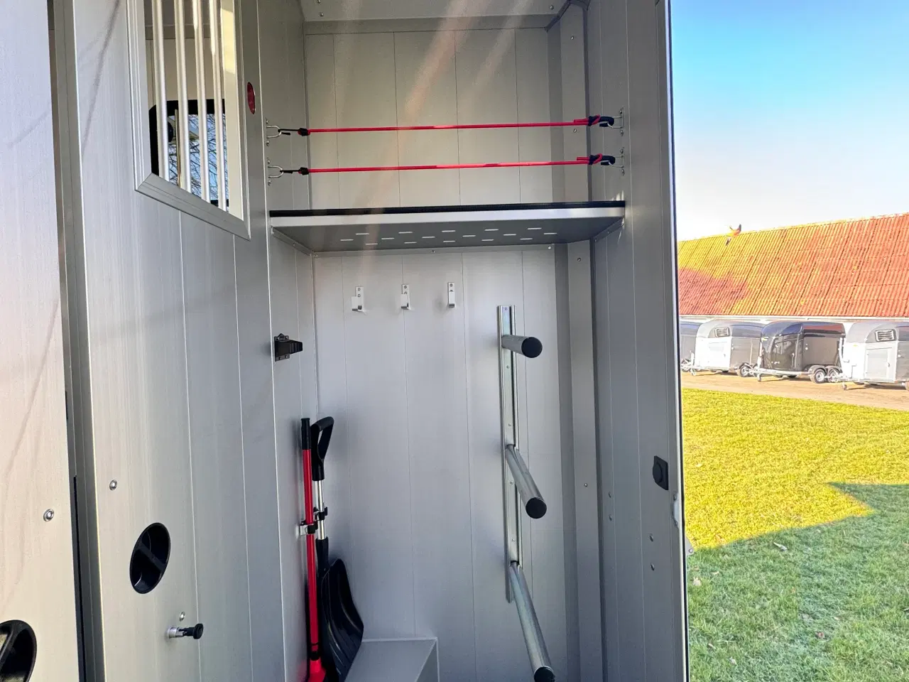 Billede 5 - Böckmann Compact Stald heste bil(Udstilling)