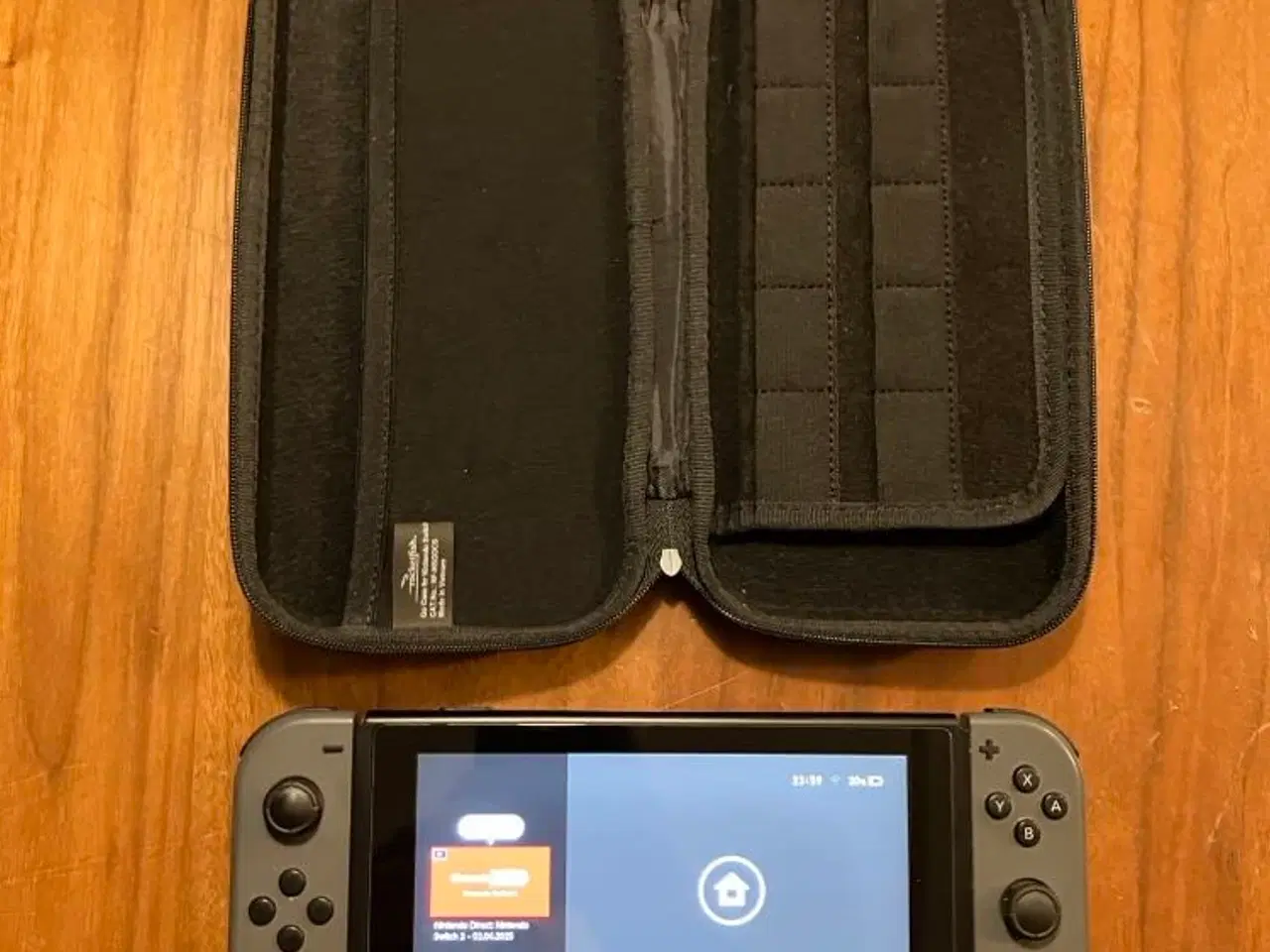 Billede 2 - Nintendo Switch with 2 games 128g case black joycn