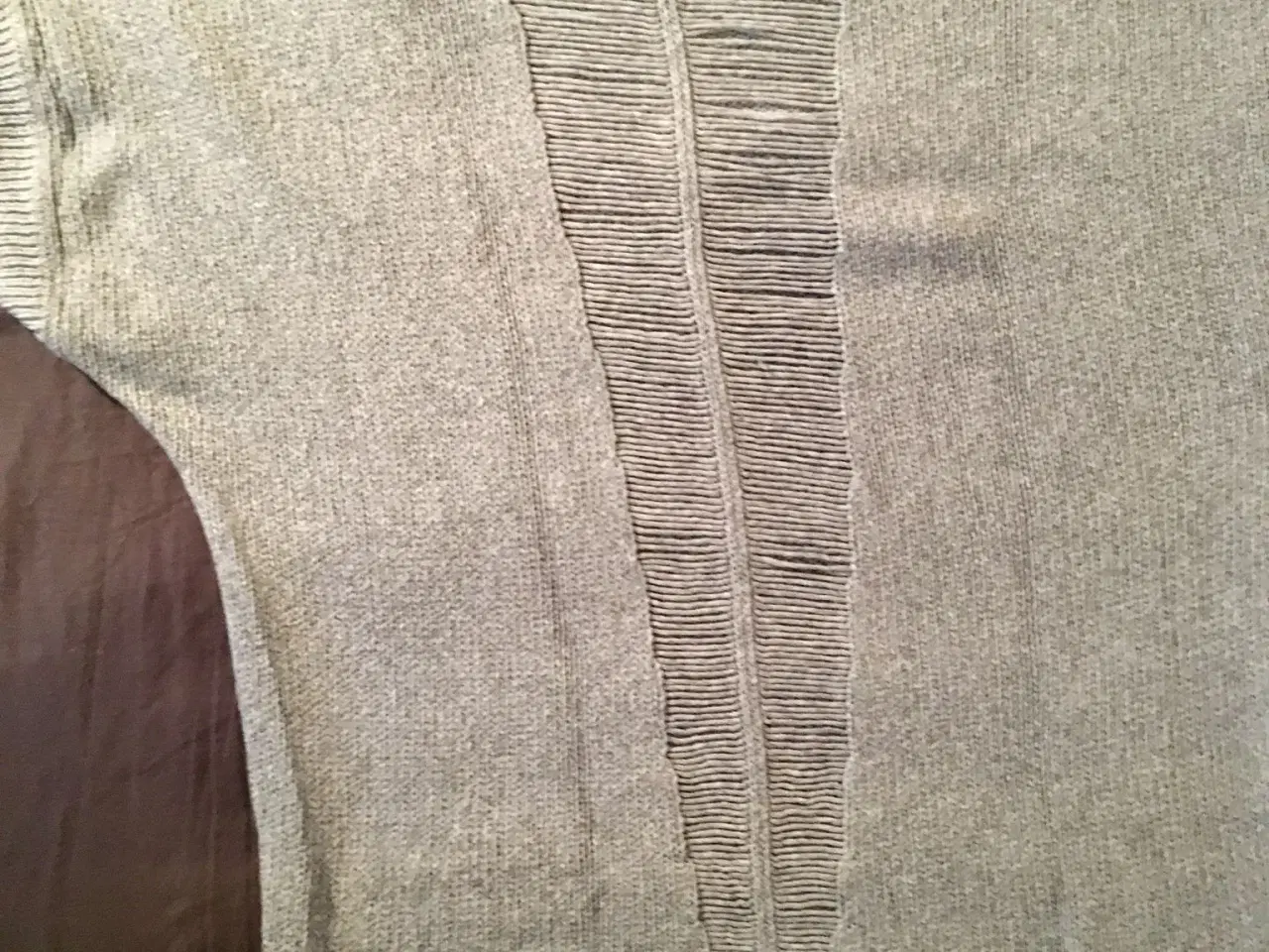 Billede 6 - Lysegrå strikket bluse til salg