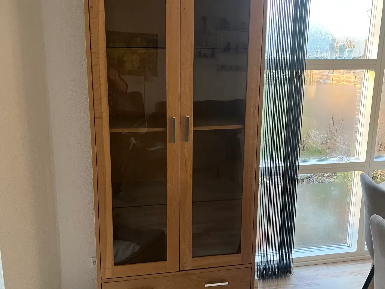 Billede 3 - Vitrineskab