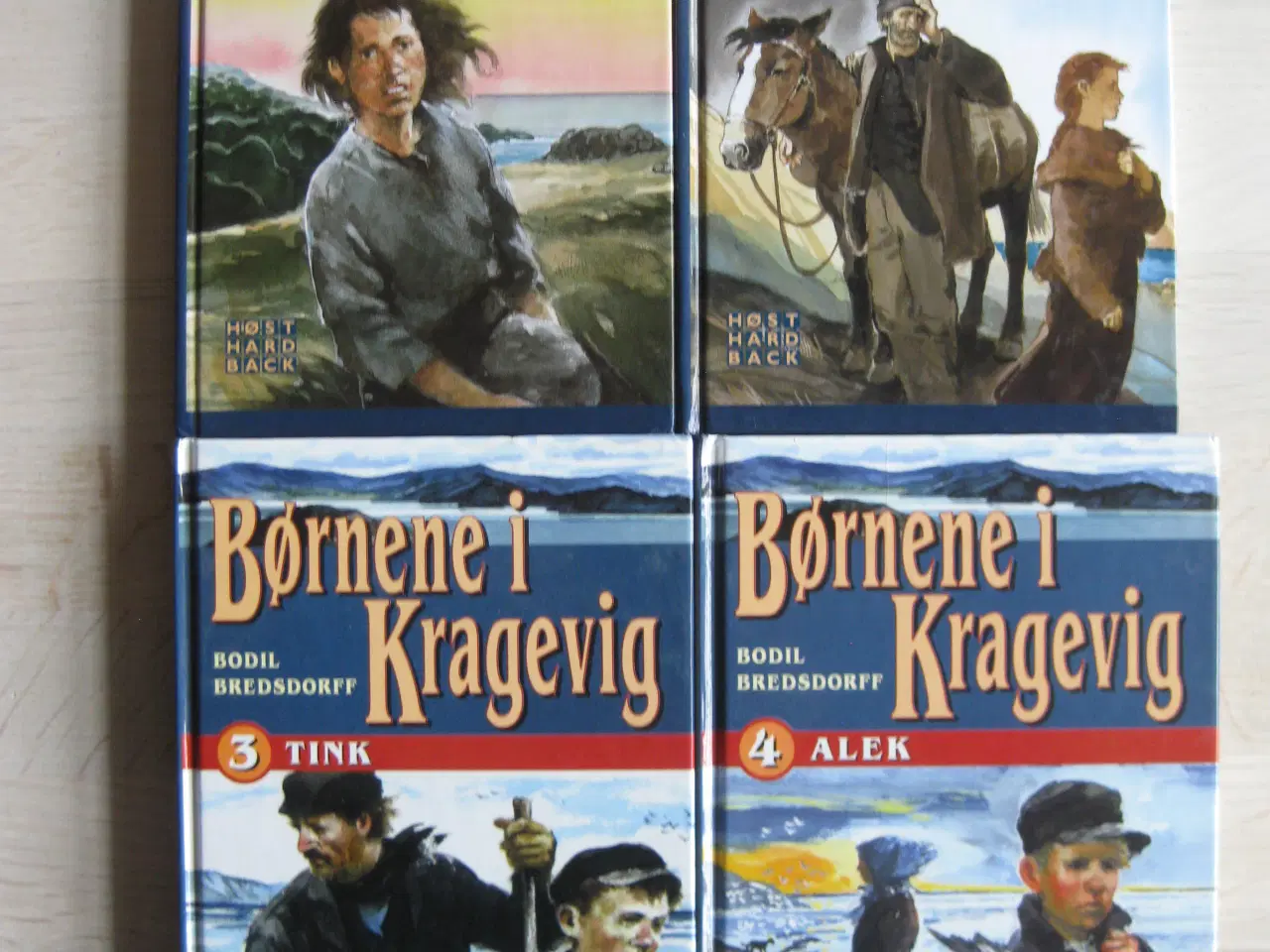 Billede 1 - Børnene i Kragevig bind 1 - 4 ;-)