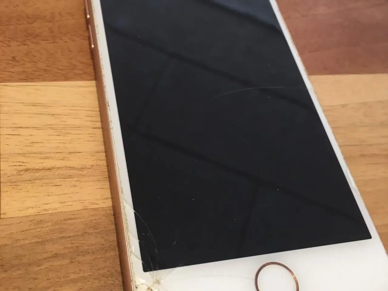 Billede 4 - Iphone 6 - 2 stk. sælges