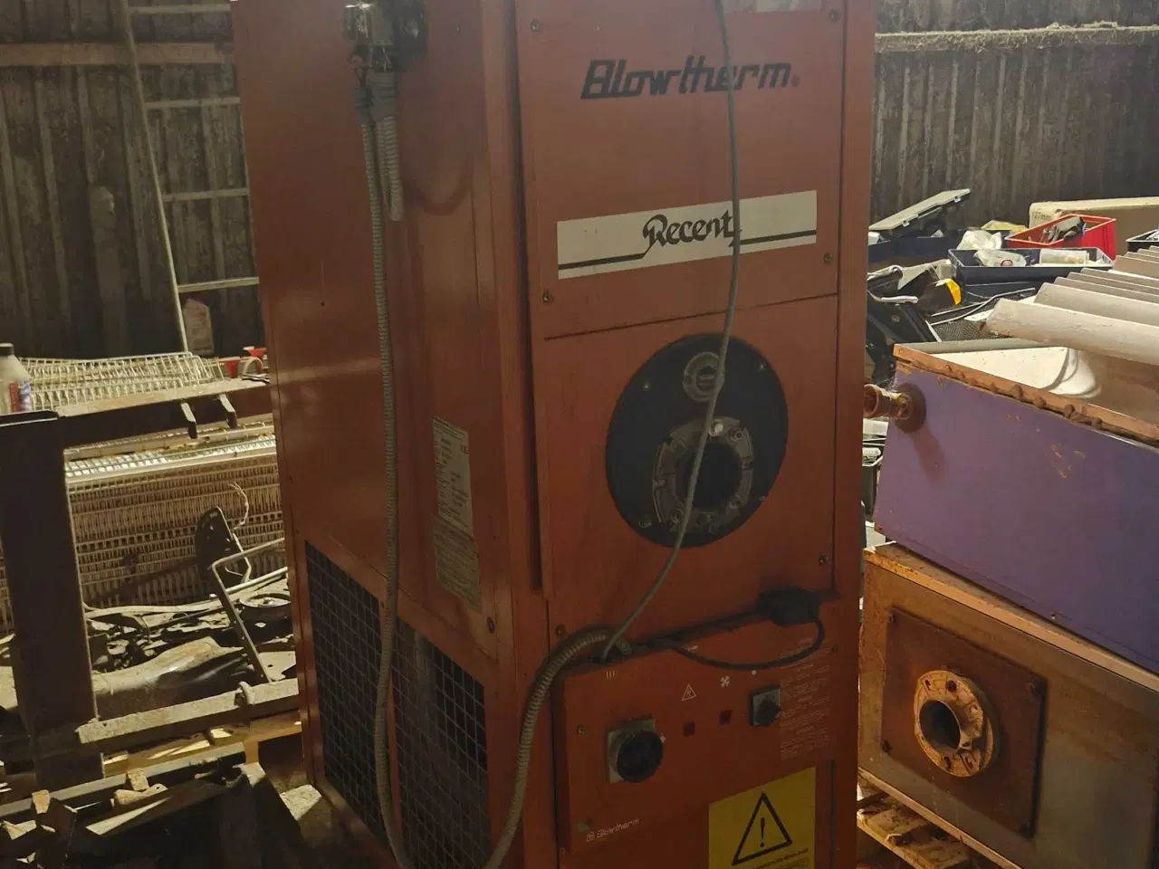 Billede 3 - Varmluft oliefyr