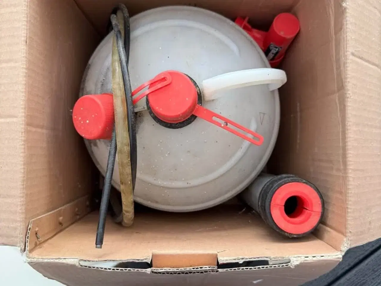 Billede 1 - Oliesuger til bådmotor osv.