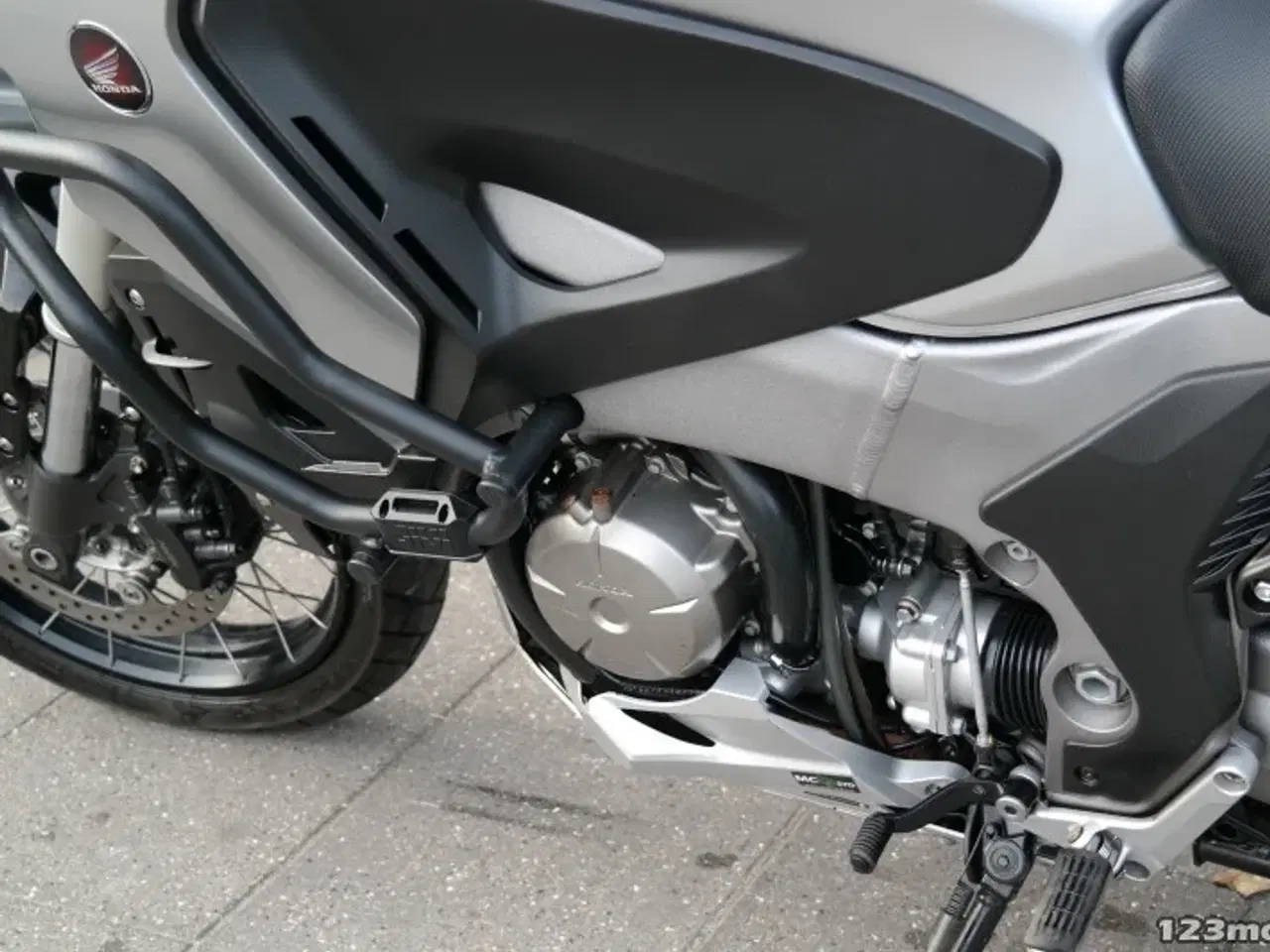 Billede 24 - Honda VFR 1200 X MC-SYD       BYTTER GERNE