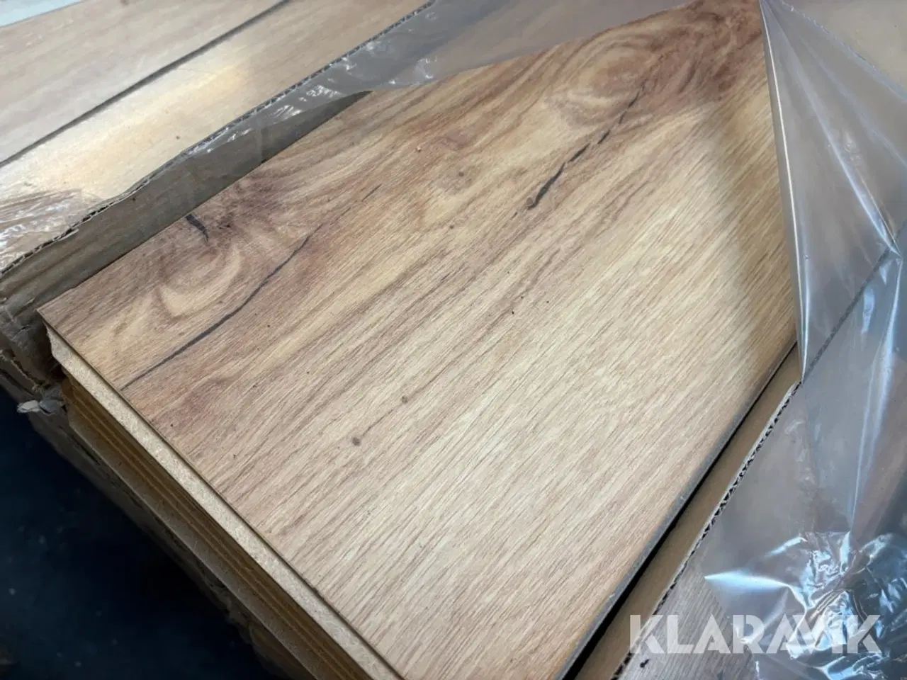 Billede 4 - Laminat Gulv Parador Pur eg