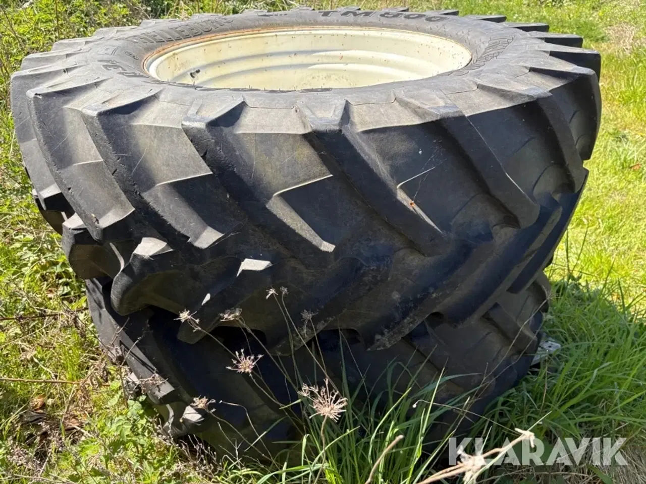 Billede 3 - Traktor bag dæk Trelleborg Tom 800