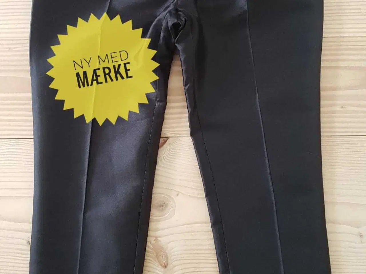Billede 1 - Nye Bruuns Bazar bukser str. 40