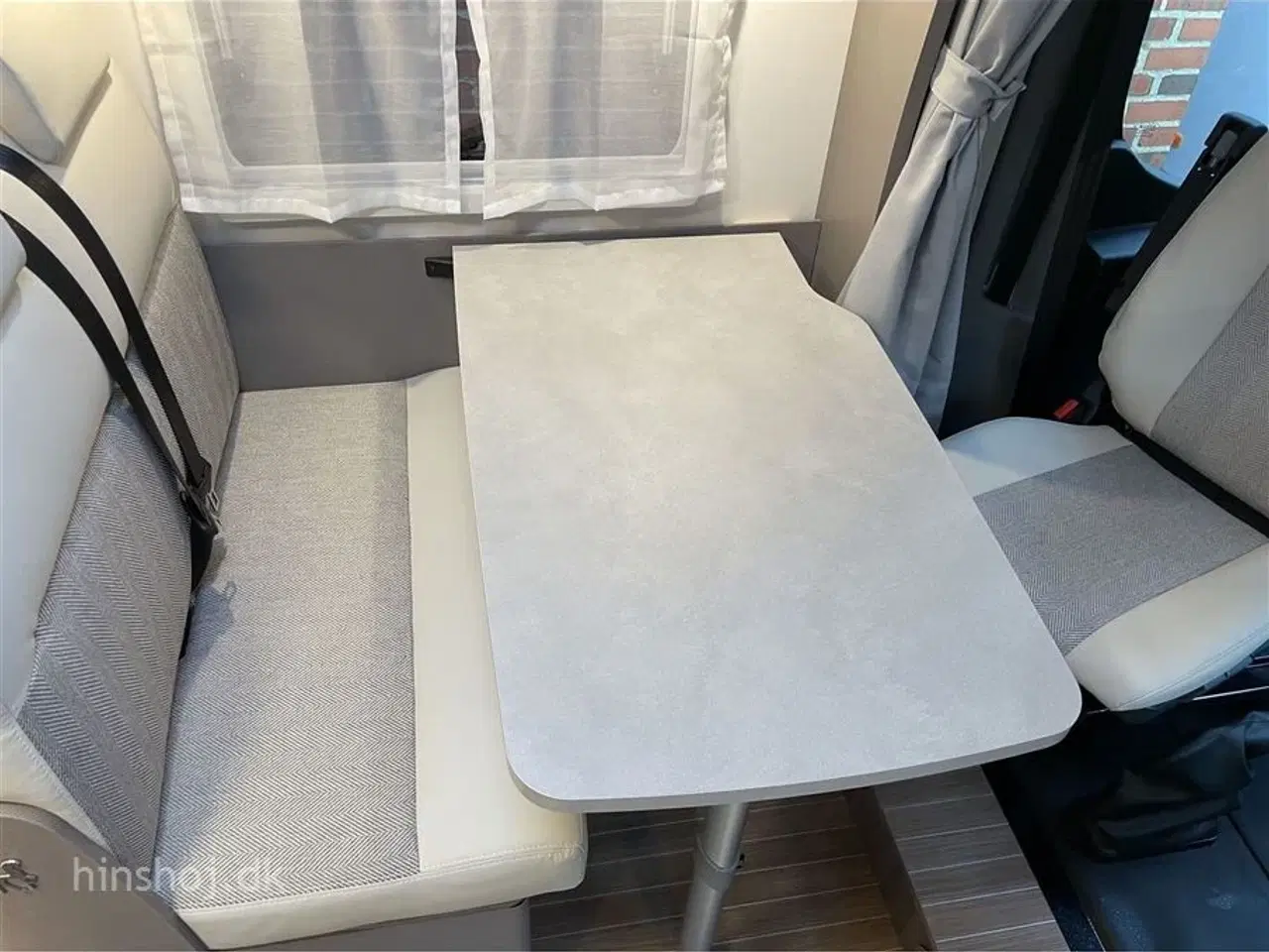 Billede 15 - 2024 - Etrusco V 6.8 SR Complete Sel.   Etrusco V 6.8 SR – Super Lækker Van fra Italienske Etrusco by Hymer