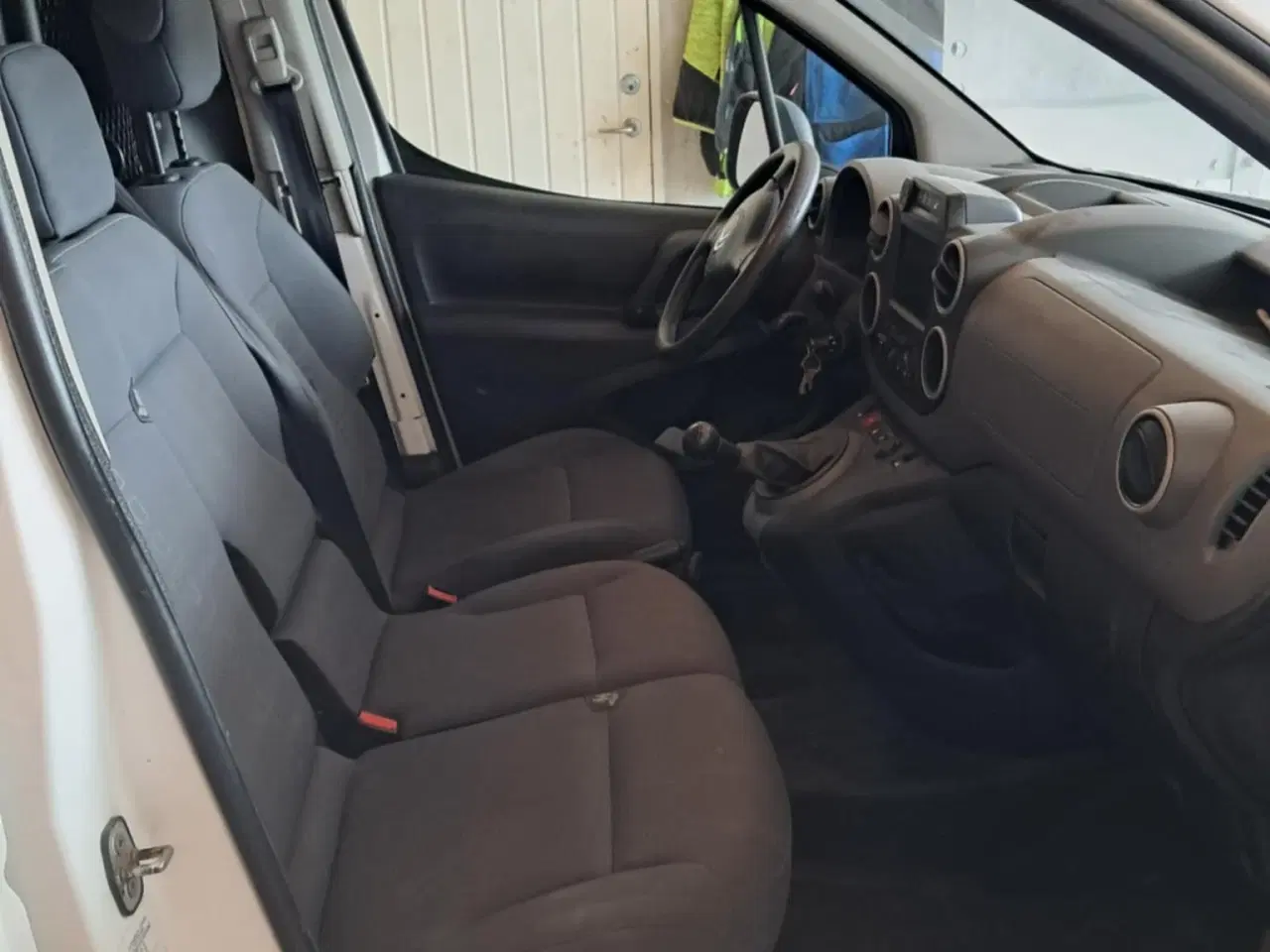 Billede 4 - Berlingo van, lav kilometertal, momsfri