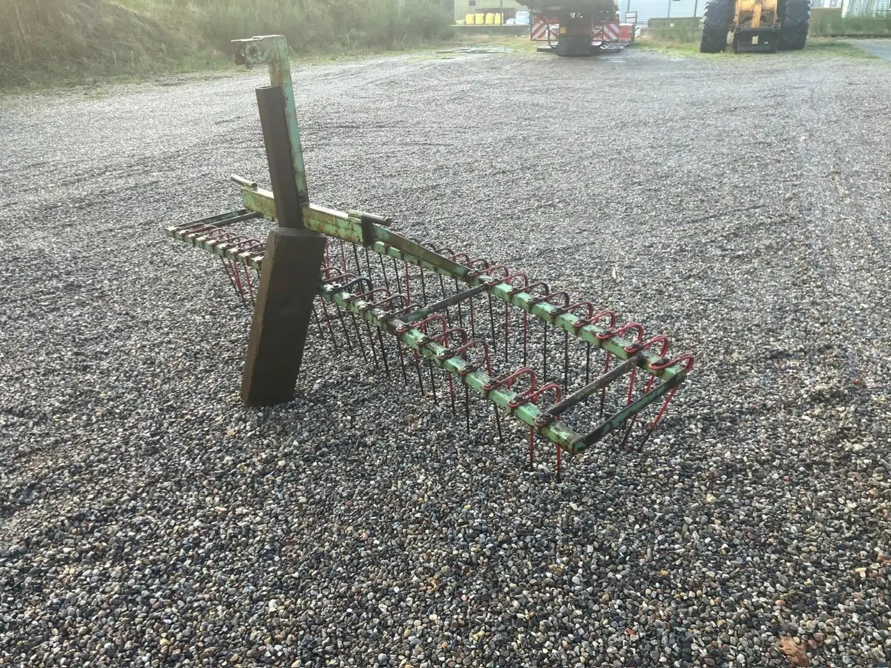 Billede 3 - Gårdspladsrive