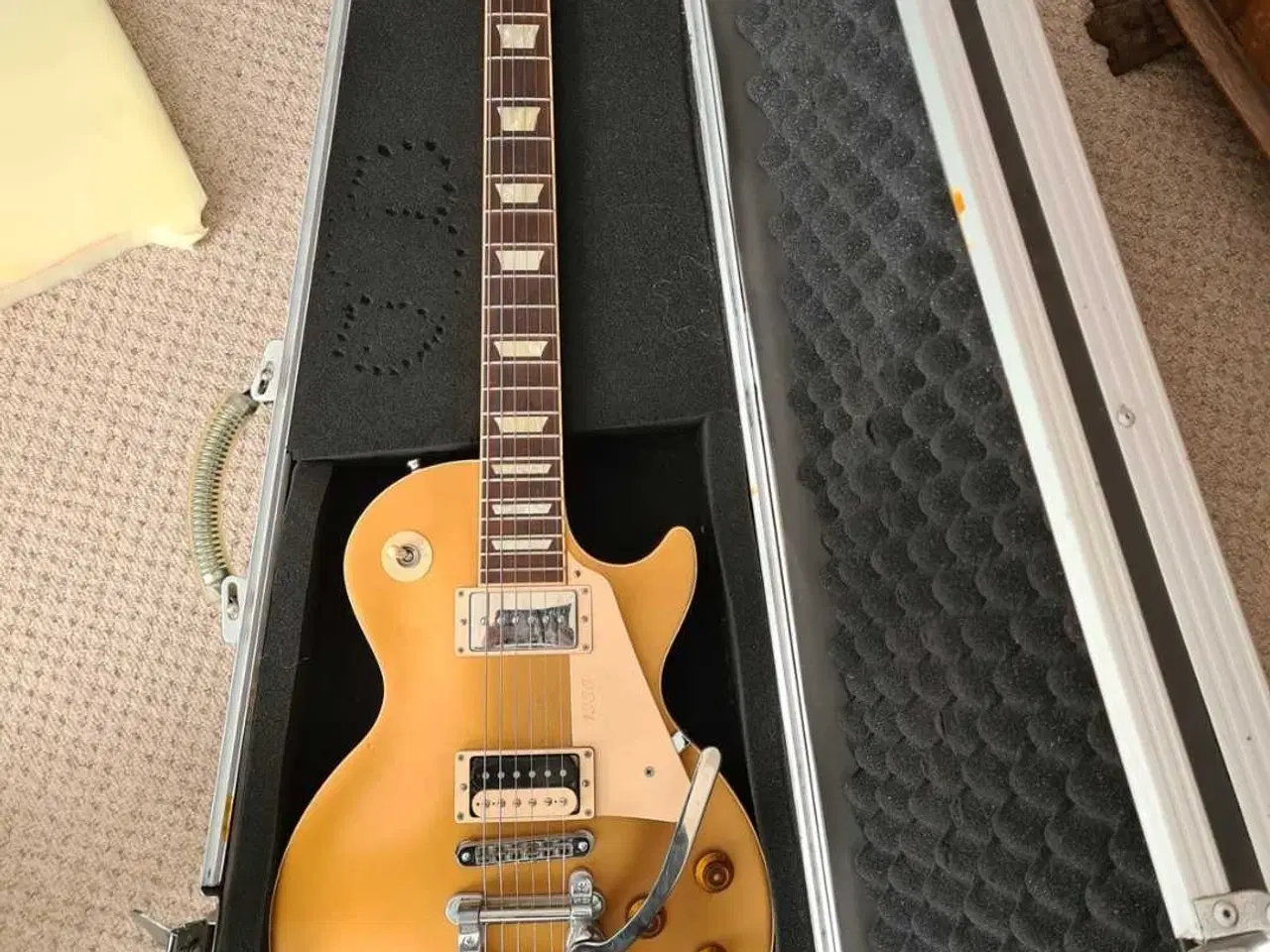 Billede 4 - Flightcase til elguitar 