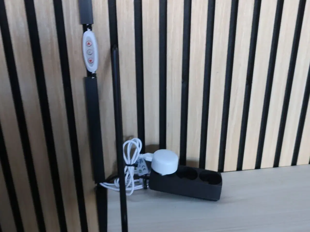 Billede 2 - LED-skilt BEAST