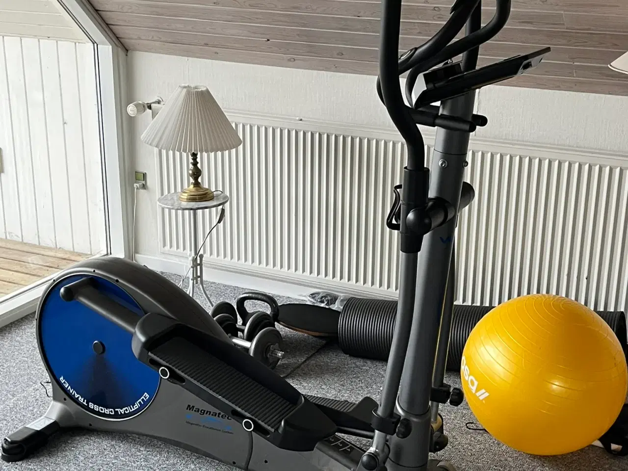 Billede 1 - Peak Fitness CROSSTRAINER med Bluetooth & Iconsole