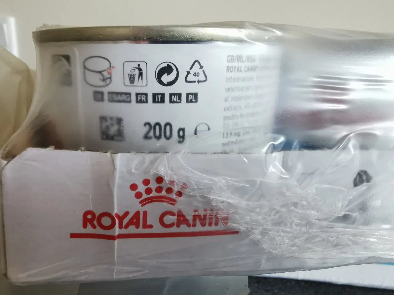Billede 4 - 24 dåser Royal Canin Hypoallergenic til hund 