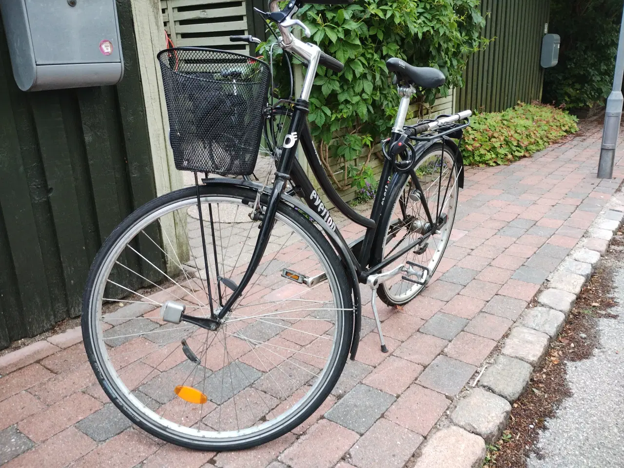 Billede 2 - Sort - Everton Metropolitan dame cykel