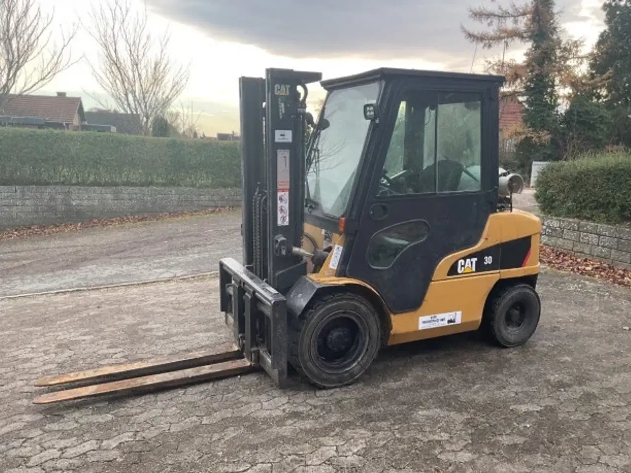 Billede 2 - Cat 3 Tons gas 2015 med alt Udstyr