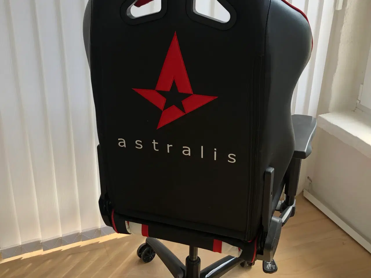 Billede 2 - Gamerstol astralis 