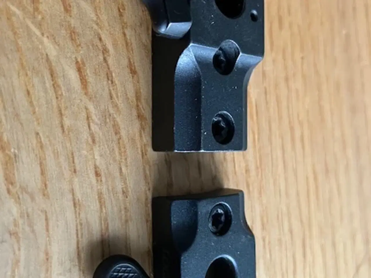 Billede 1 - Leupold QR baser og ringe