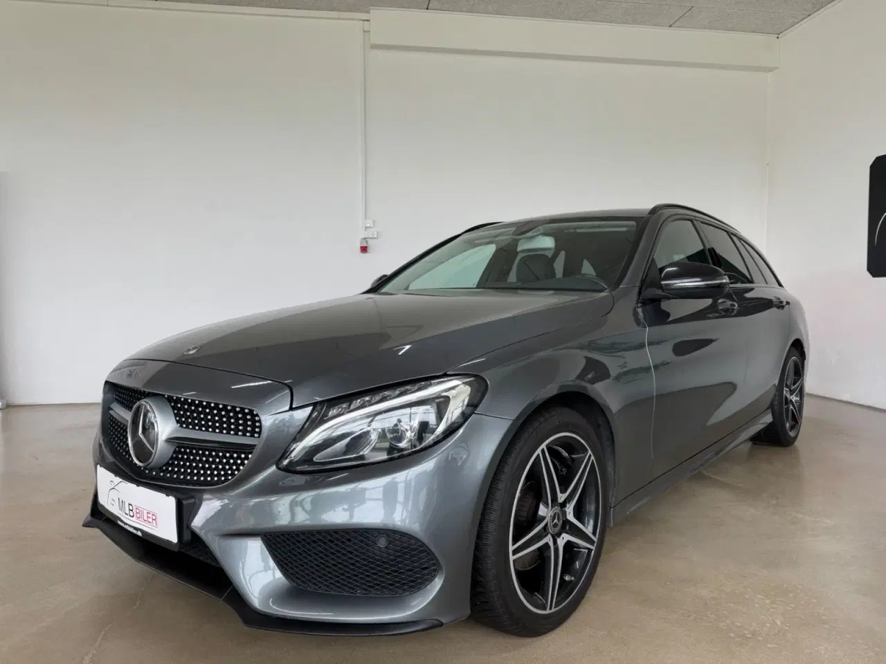Billede 2 - Mercedes C200 2,0 AMG Line stc. aut.